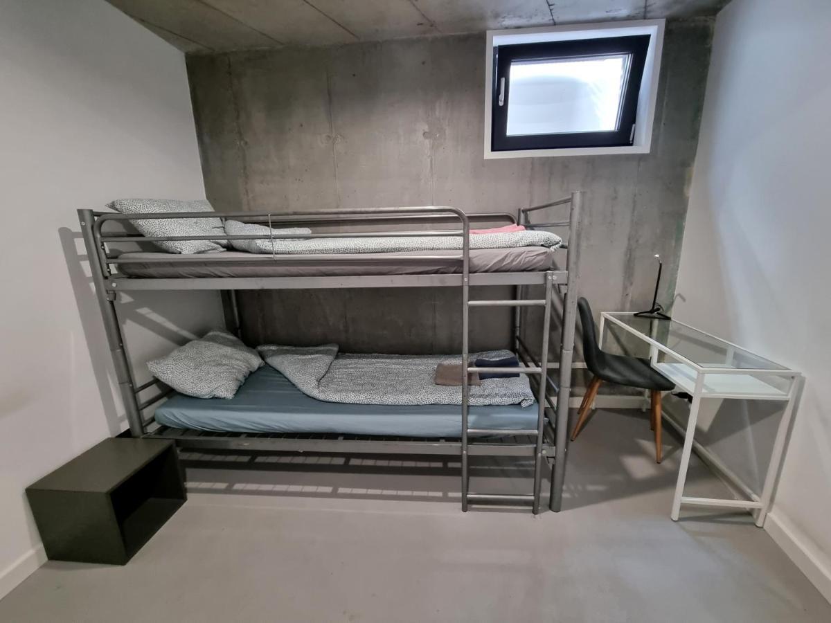 Industrialna Piwnica Hostel Gdansk Bagian luar foto