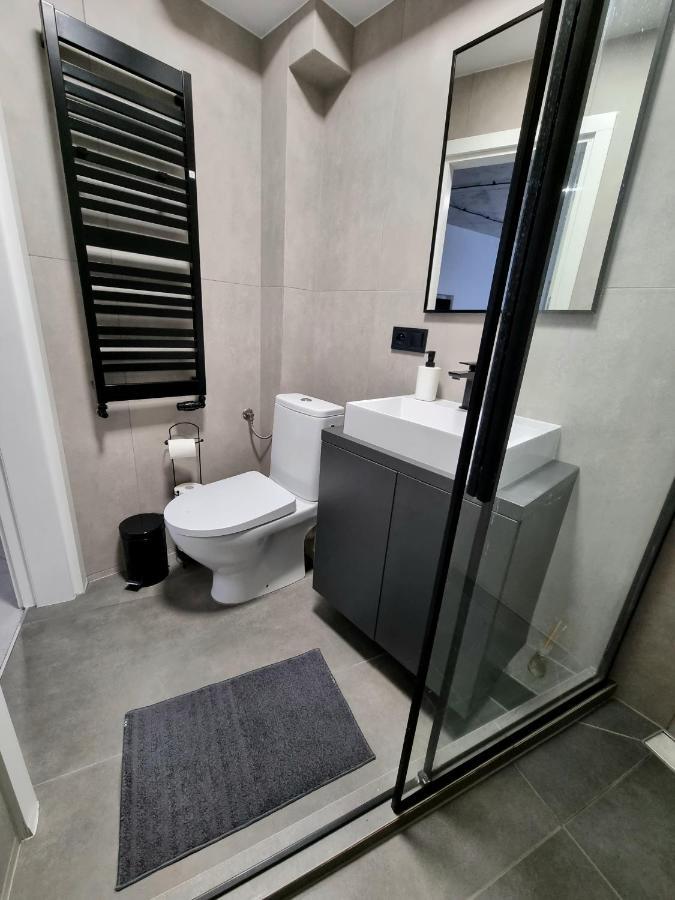 Industrialna Piwnica Hostel Gdansk Bagian luar foto